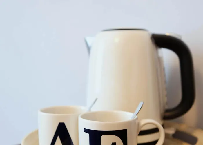 The Dark Horse Pub 3*