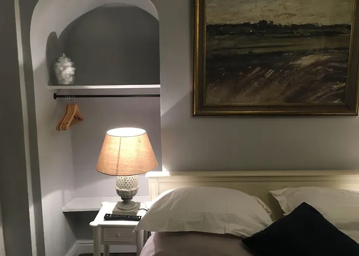 The Dark Horse Pub Бристоль