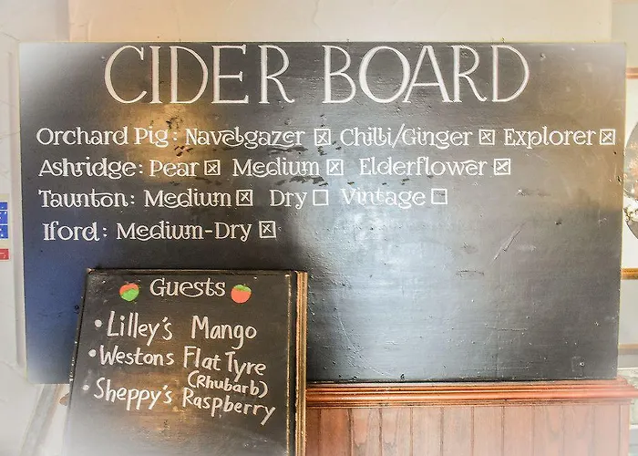 The Dark Horse Pub Бристоль